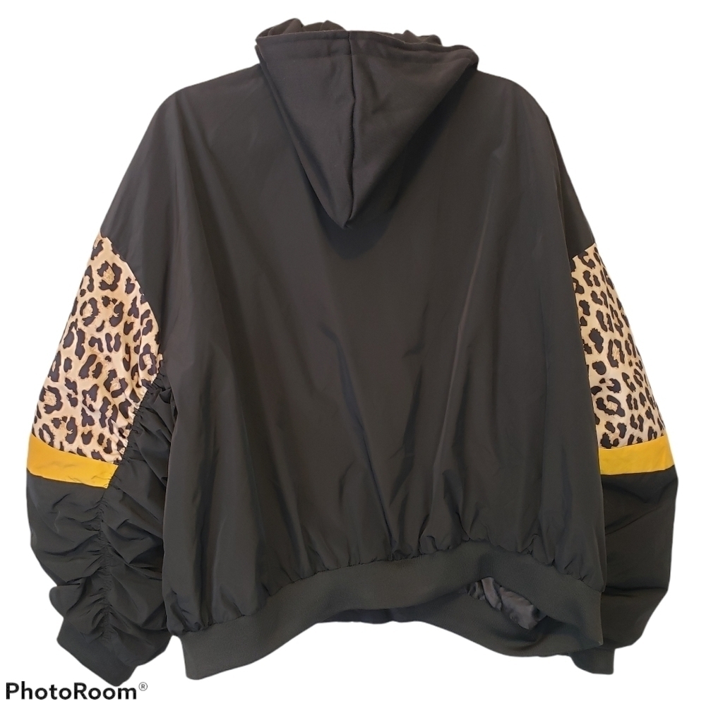 Windsor Lightweight Jacket - image 4